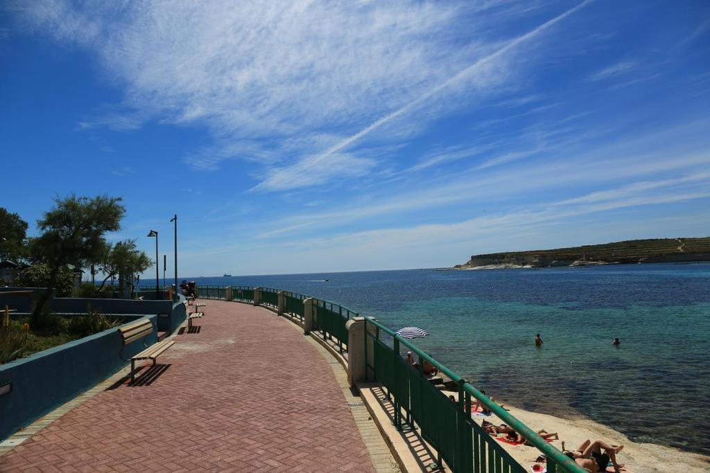 Villa Watersedge Marsaskala Exterior foto